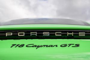 Porsche 718 Cayman GTS 4.0 2020 года  (UK)